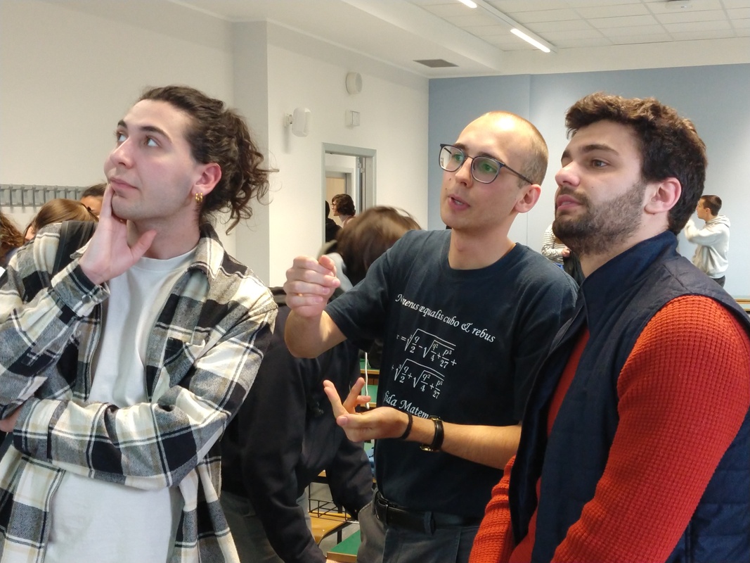 foto IMG_20230414_185416111_BURST000_COVER_TOP.jpg